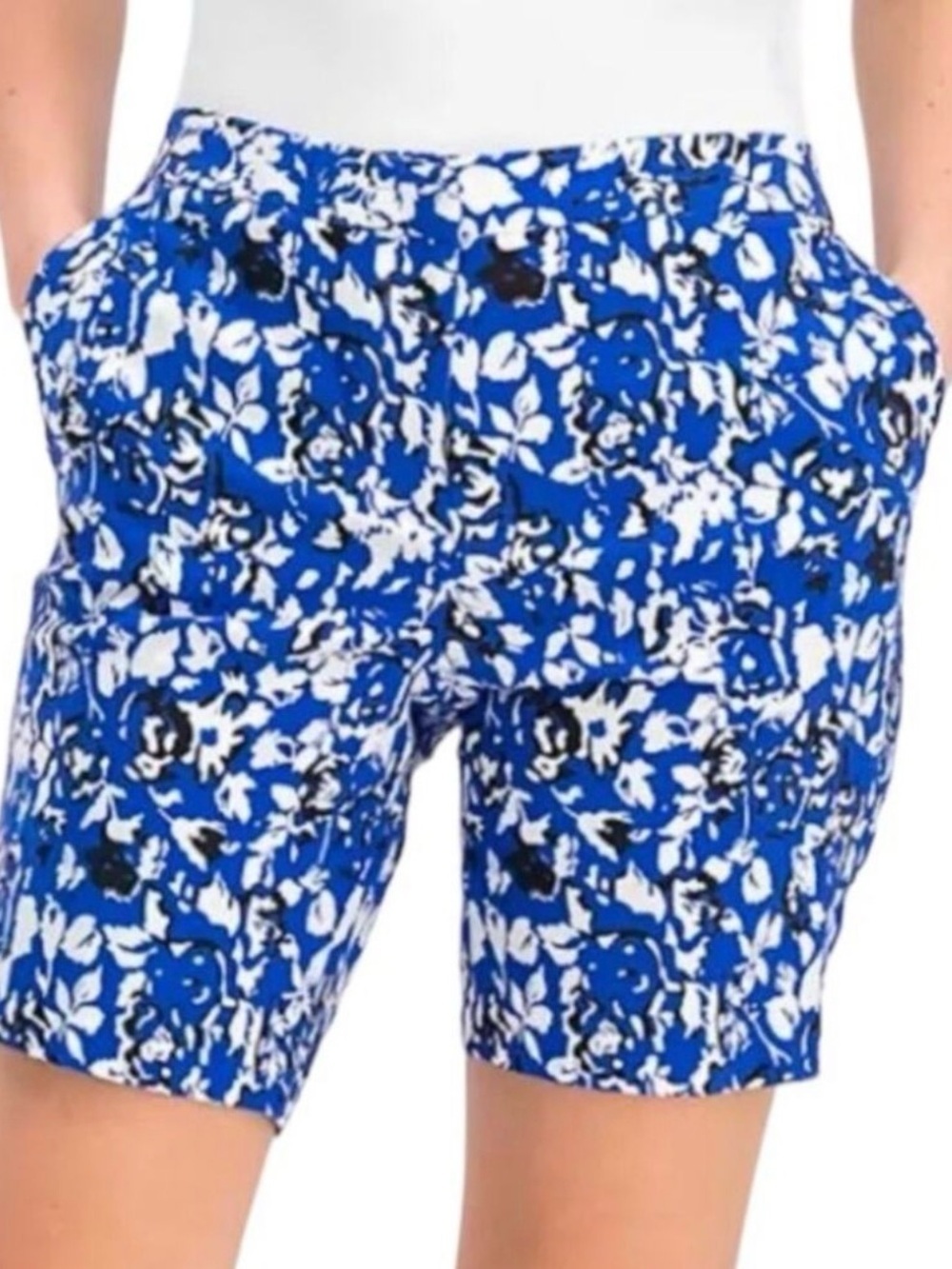 Mario Serrani Floral Stretch Shorts Blue Size 10 EUC